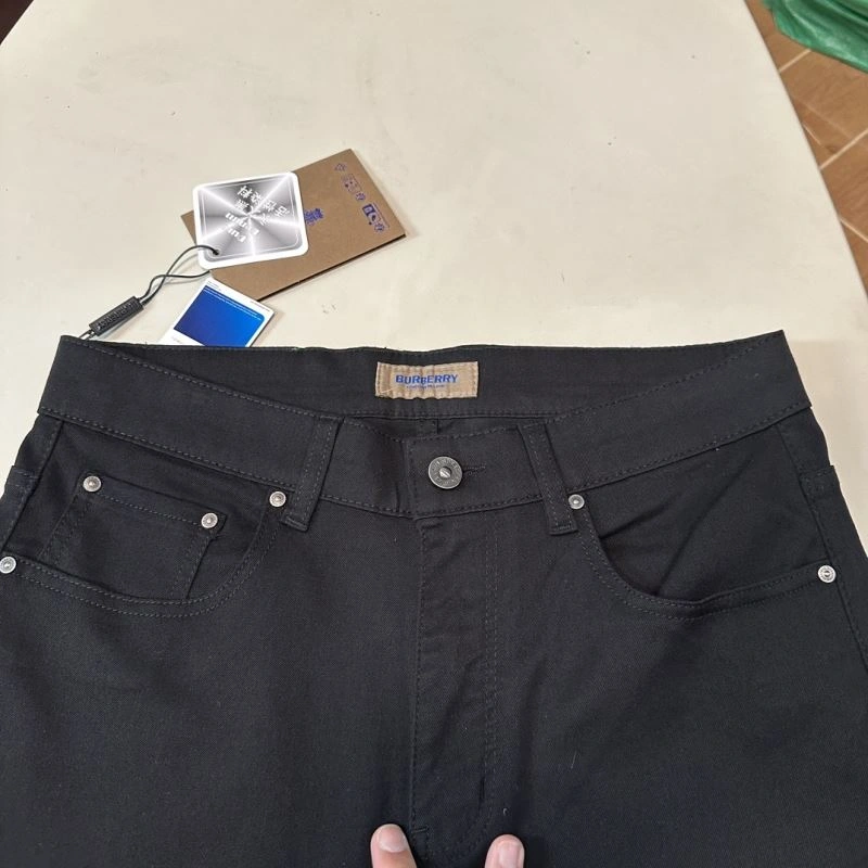 MultiPurpose Burberry Jeans 100811