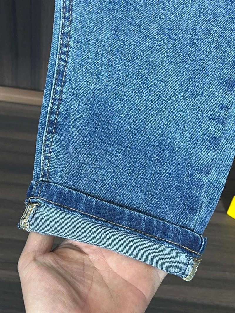 HighPerformance Burberry Jeans 100303