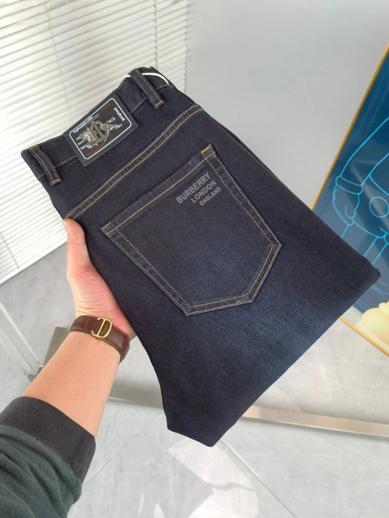 Resilient Burberry Jeans 100297