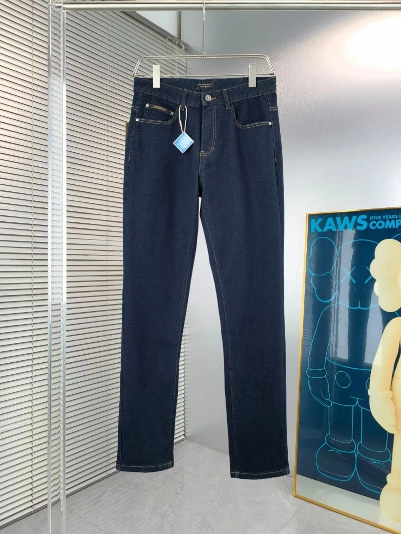 Seasonal Burberry Jeans 100332