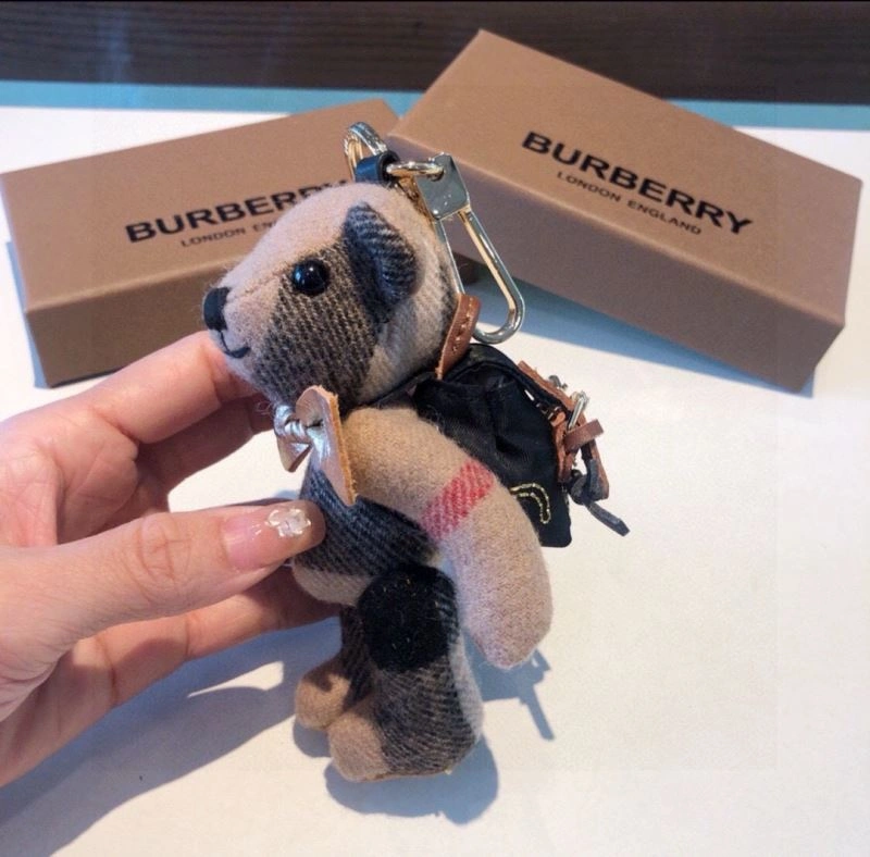 ModernLook Burberry Keychains 266074