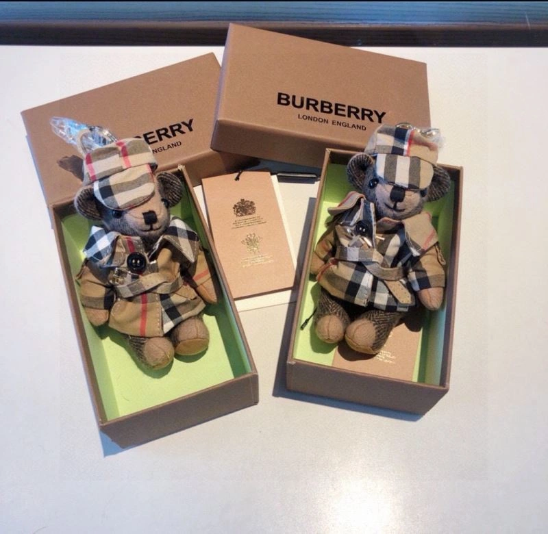 Trendsetting Burberry Keychains 266072