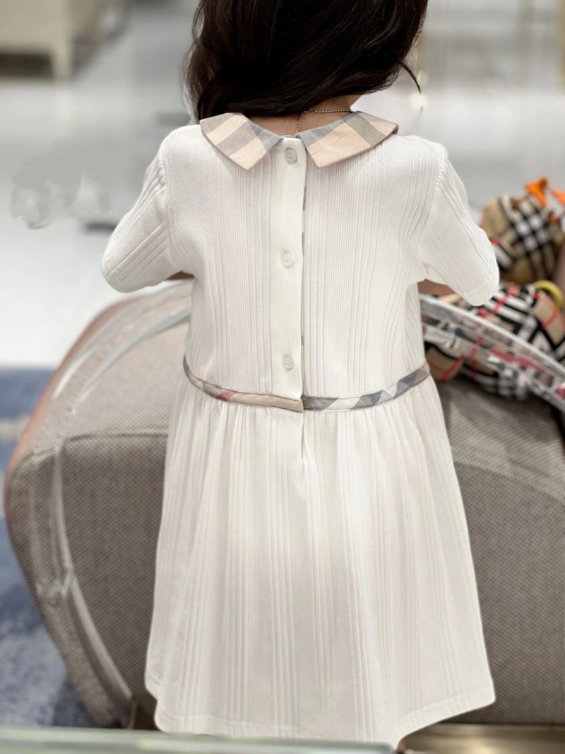 Sleek Burberry Kids 99712