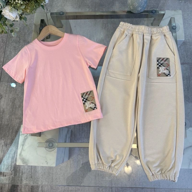 Cozy Burberry Kids 99630