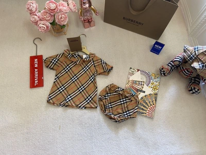 Burberry Kids Fashionable 99610
