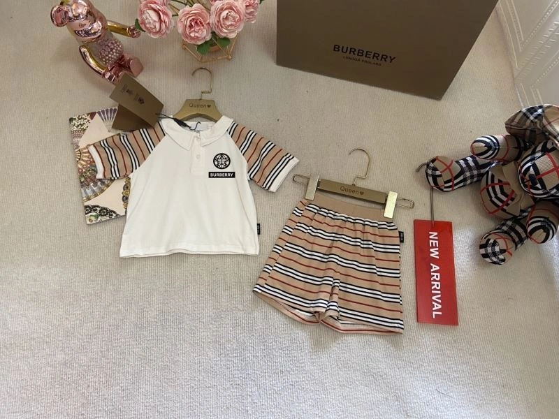 Sophisticated Burberry Kids 99598