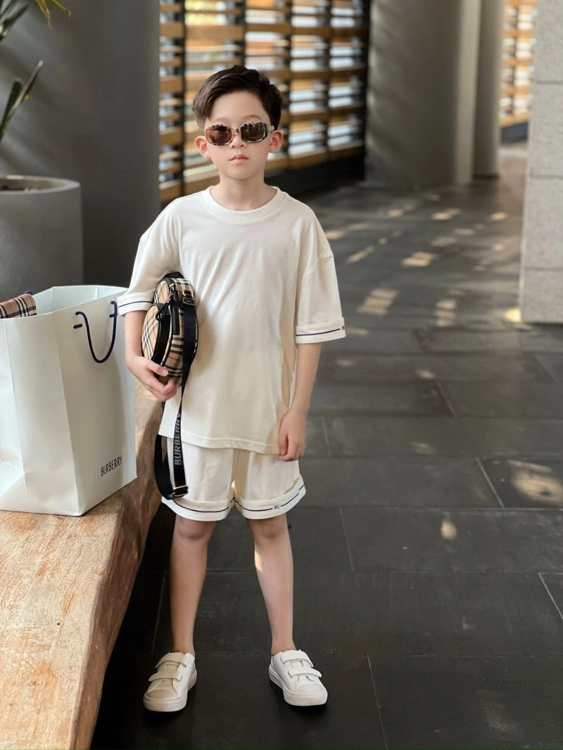 Burberry Kids Chic 99570