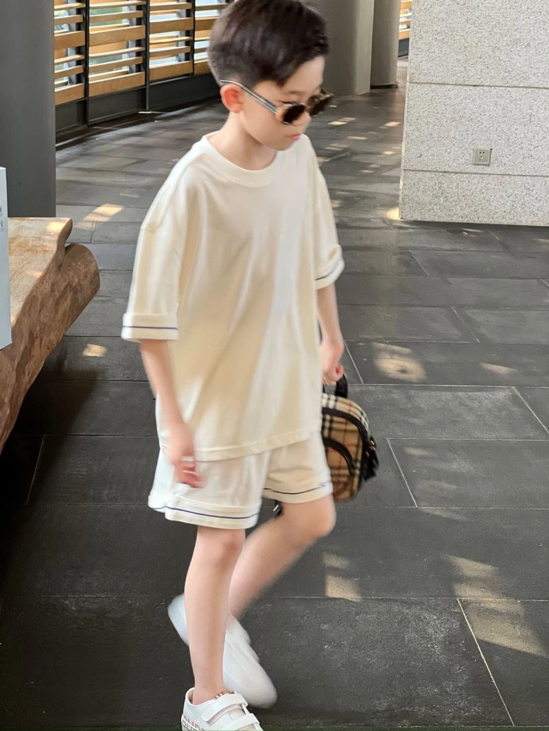 Burberry Kids Chic 99570