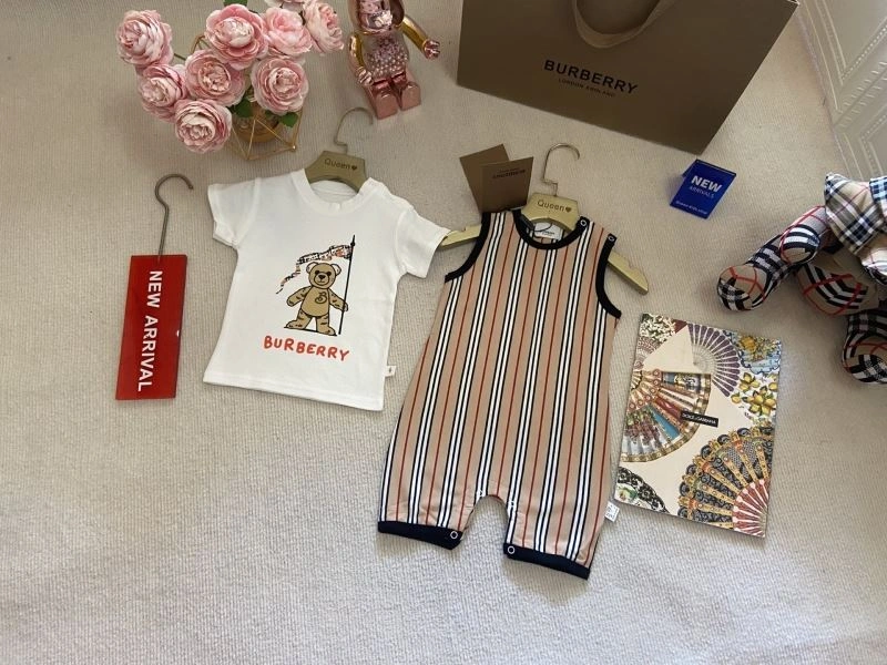 Burberry Kids Contemporary 99561