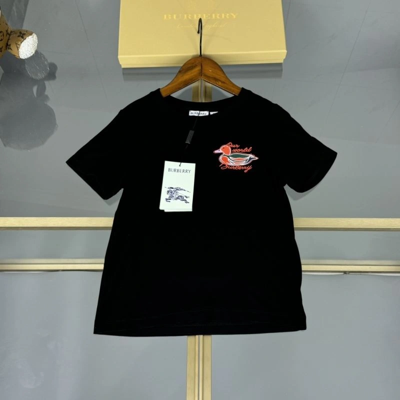 Burberry Kids Casual 99552