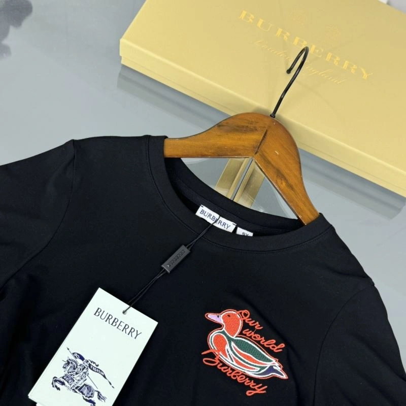 Burberry Kids Casual 99552