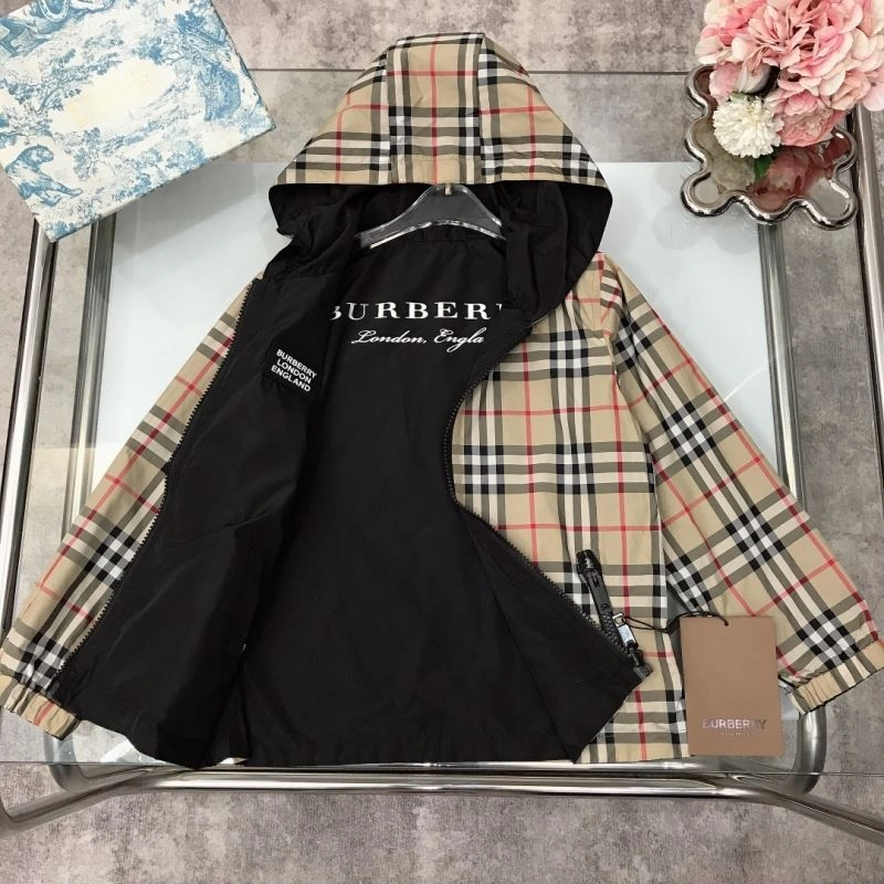 Burberry Kids Sophisticated 99949