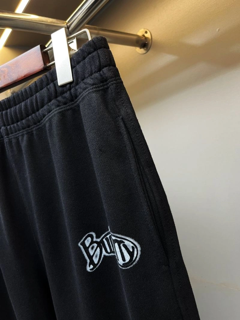 Burberry Long Pants Practical 103150