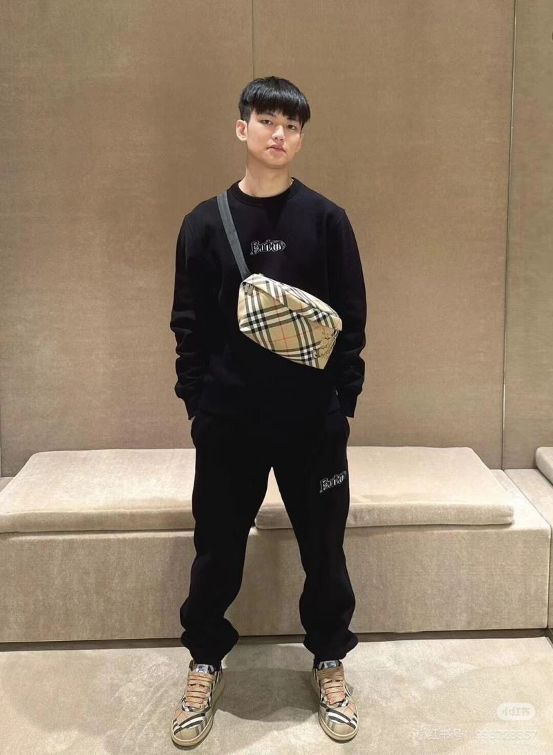 Burberry Long Pants Practical 103150