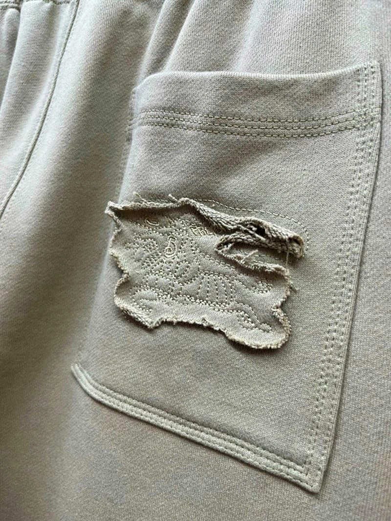 Burberry Long Pants FashionForward 105599