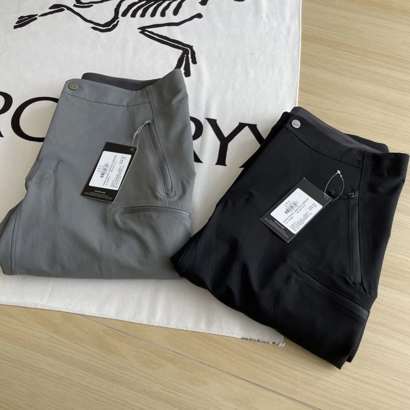 Lightweight Burberry Long Pants 102793