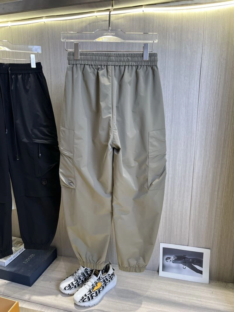 Refined Burberry Long Pants 101821