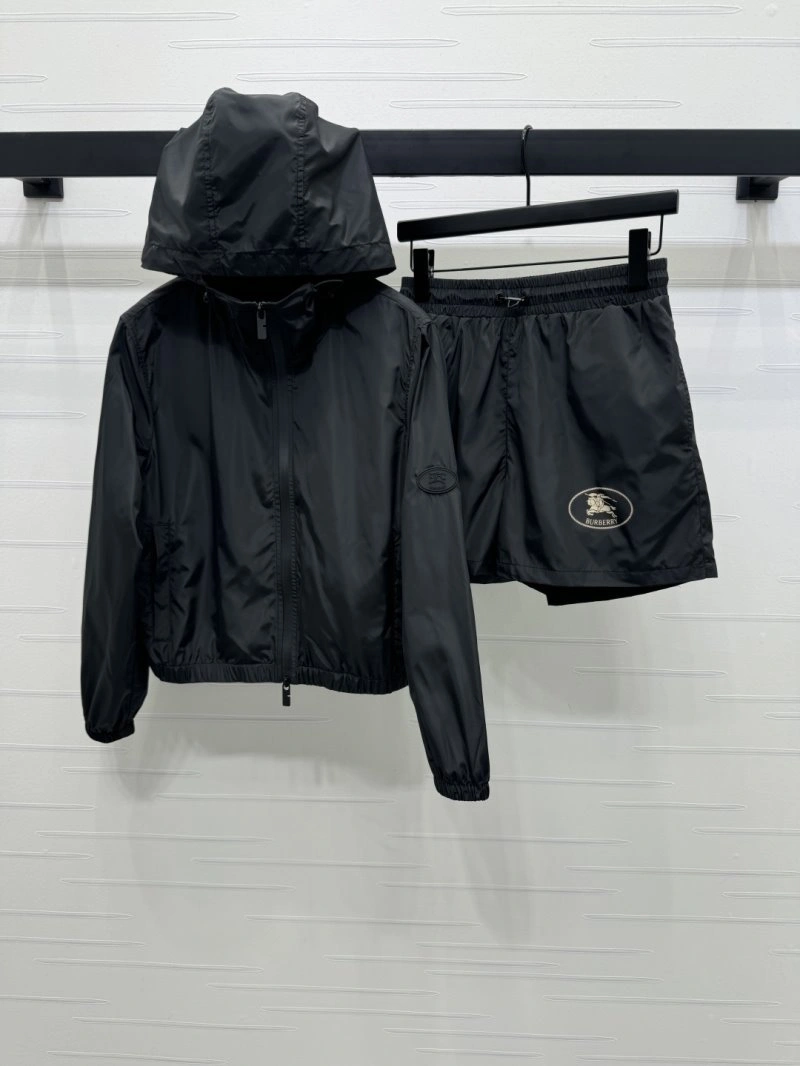 Burberry Long Suits Reliable 99180