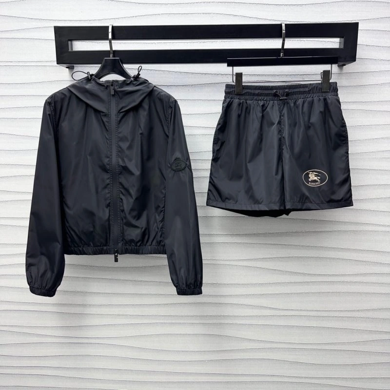 EyeCatching Burberry Long Suits 99115