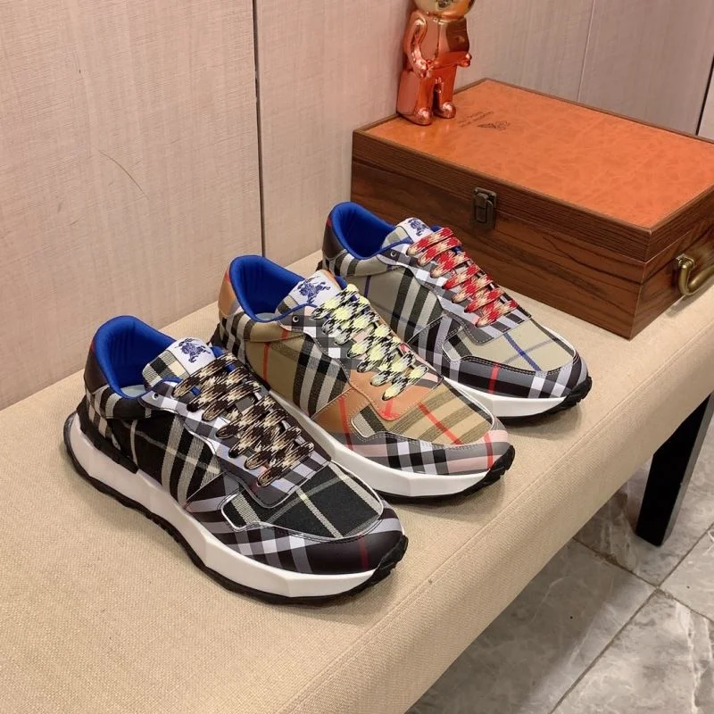 TimelessDesign Burberry Low Shoes 17089