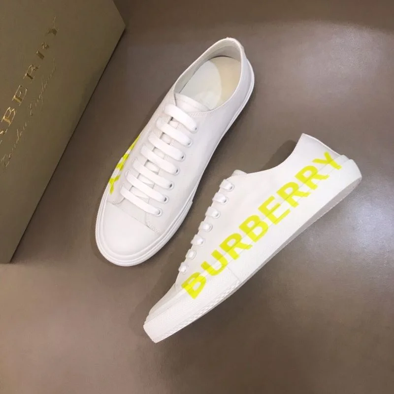 TravelReady Burberry Low Shoes 17079