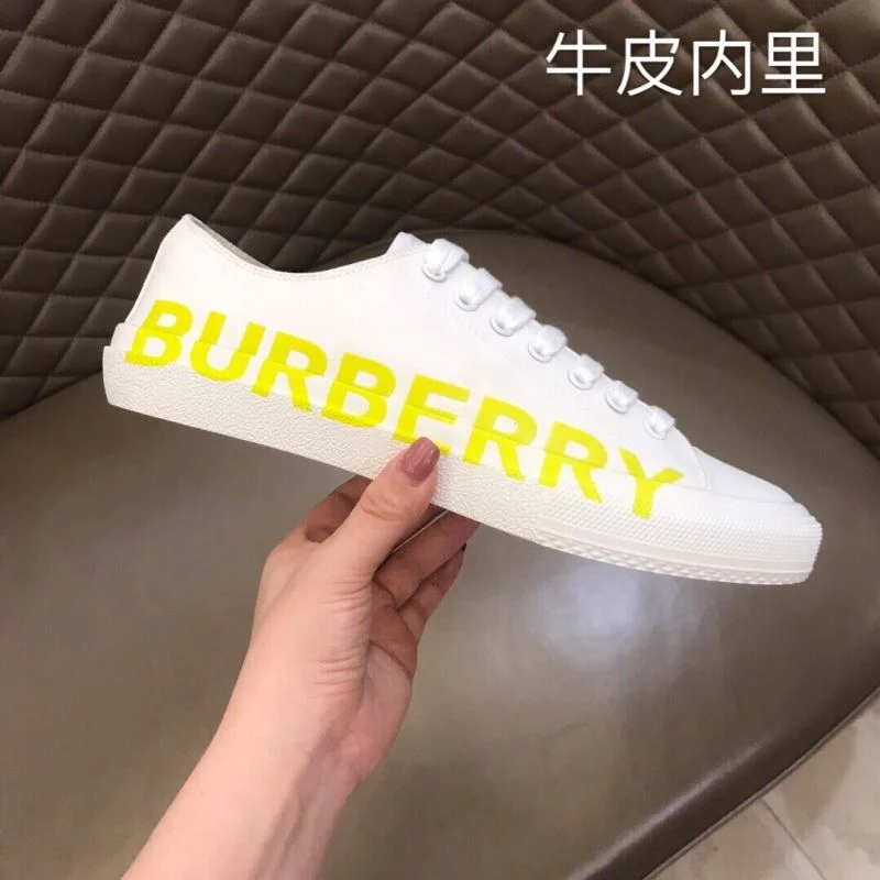 TravelReady Burberry Low Shoes 17079
