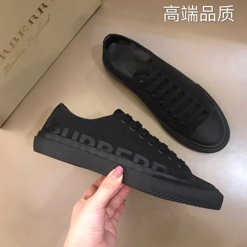 Thermal Burberry Low Shoes 17086