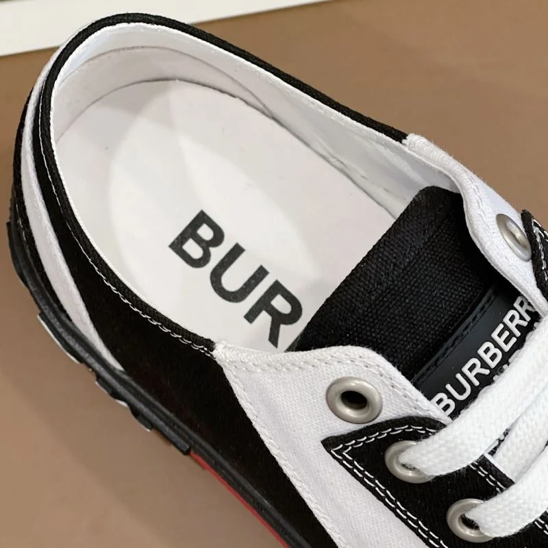 AllSeason Burberry Low Shoes 17070