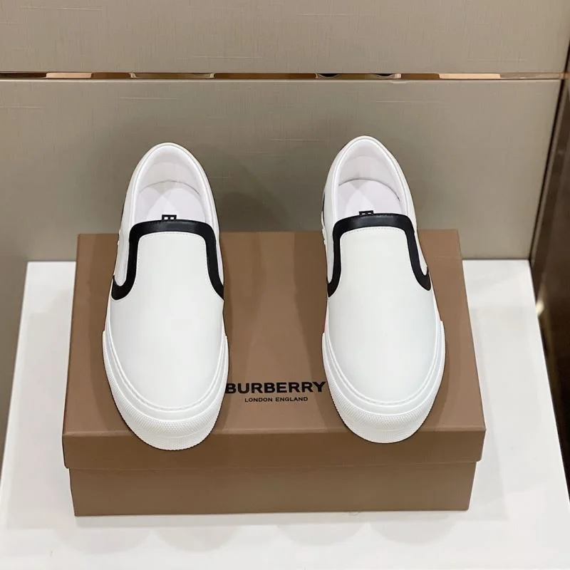 Burberry Low Shoes Bright 17053