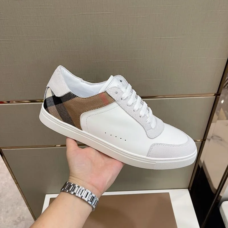 Burberry Low Shoes AllSeason 17048