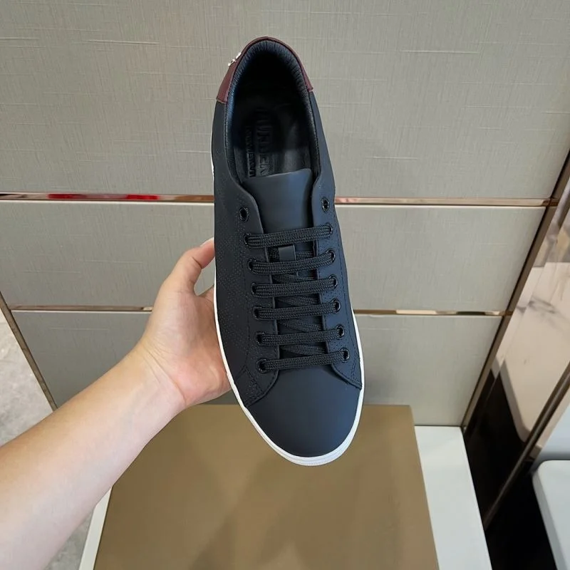 Burberry Low Shoes Youthful 17060