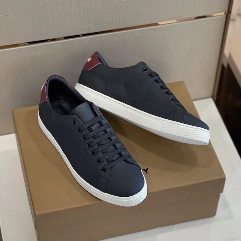Burberry Low Shoes Youthful 17060