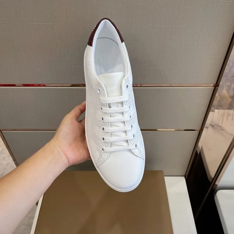 MoistureWicking Burberry Low Shoes 17110