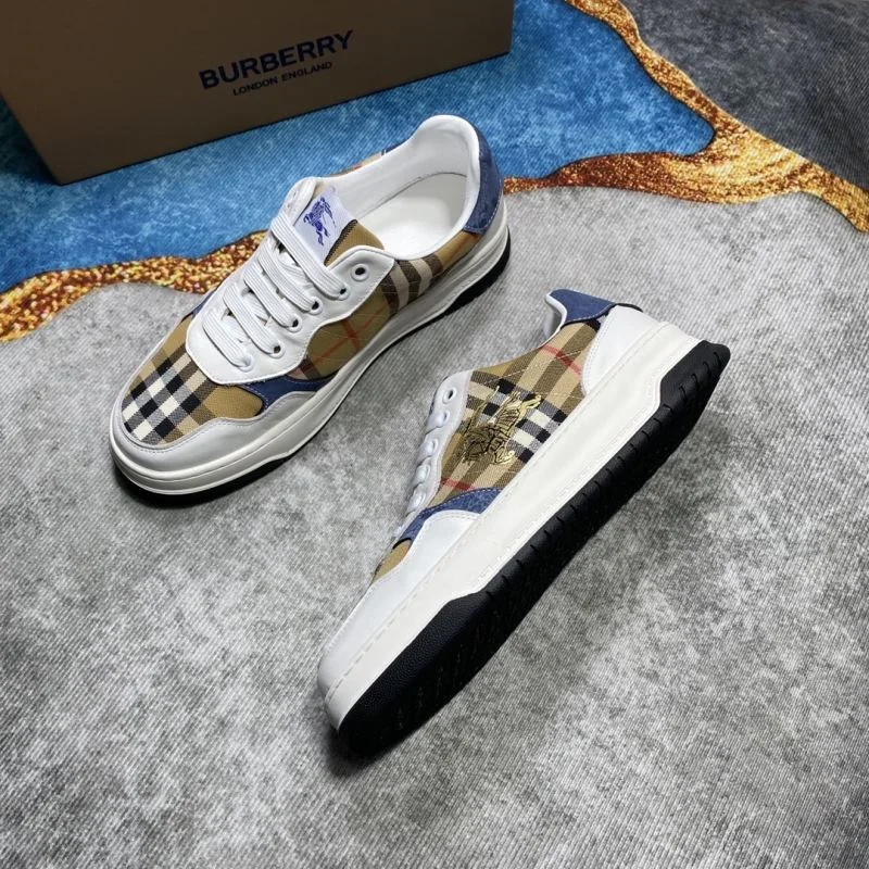 WeatherProof Burberry Low Shoes 17046