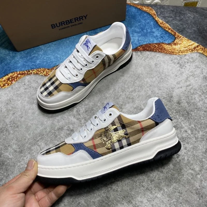 WeatherProof Burberry Low Shoes 17046