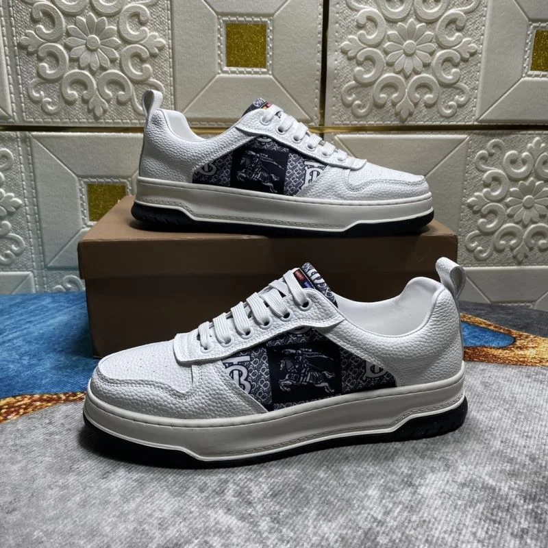Chic Burberry Low Shoes 17066