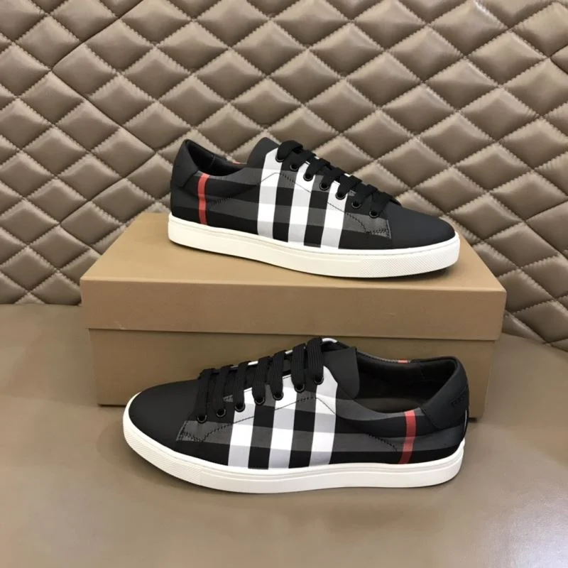 Burberry Low Shoes Sustainable 17042