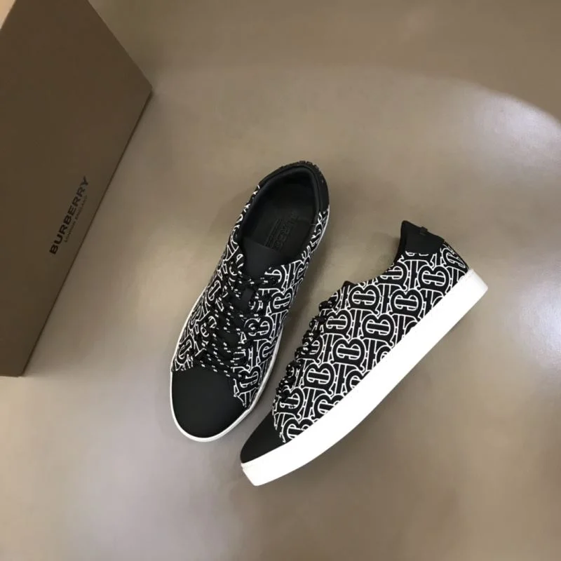 SmartChoice Burberry Low Shoes 17028
