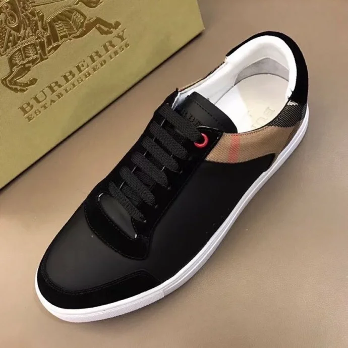 Burberry Low Shoes Modern 17024