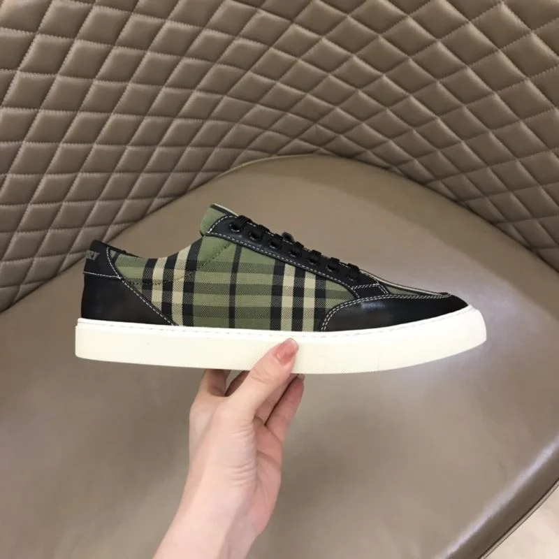 Durable Burberry Low Shoes 17027