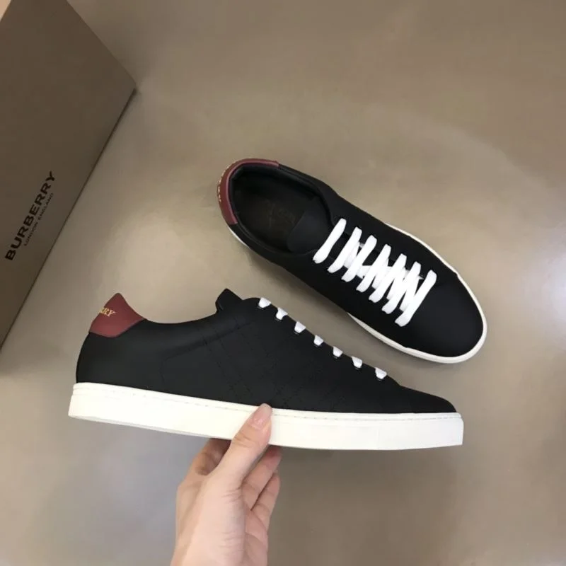 FashionForward Burberry Low Shoes 17020