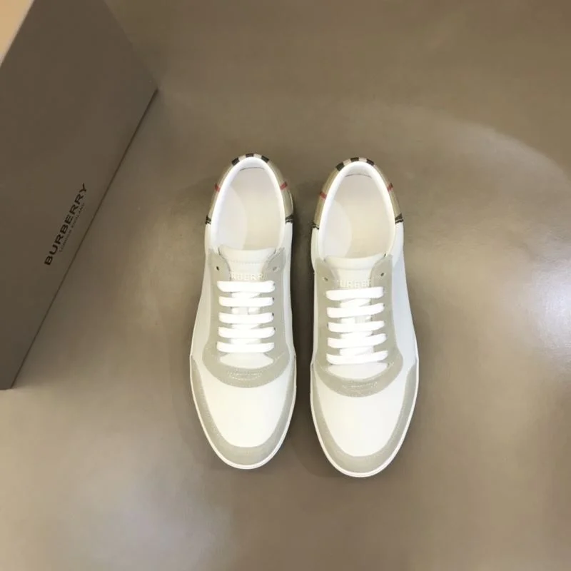 SoftTouch Burberry Low Shoes 17009