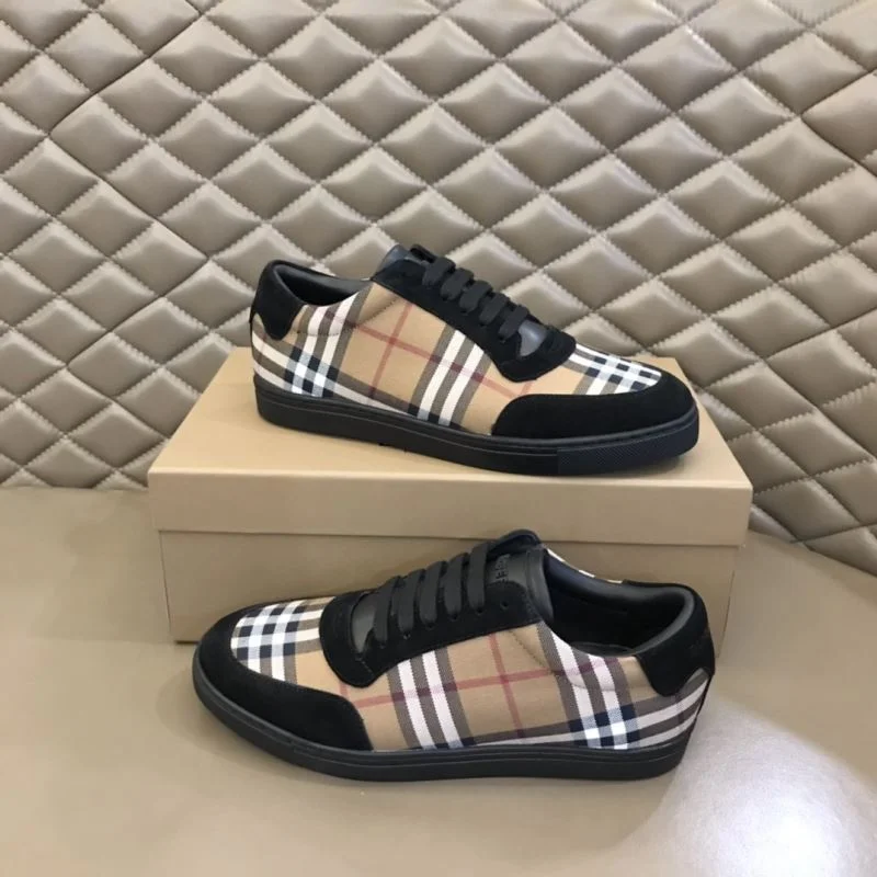 Upgraded Burberry Low Shoes 17194