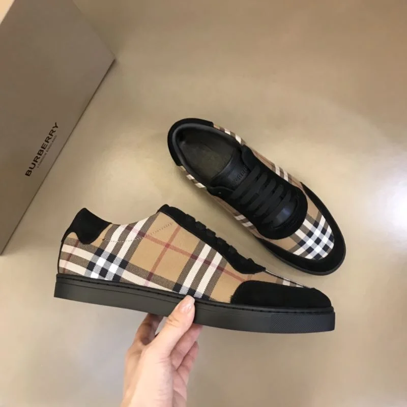 Upgraded Burberry Low Shoes 17194