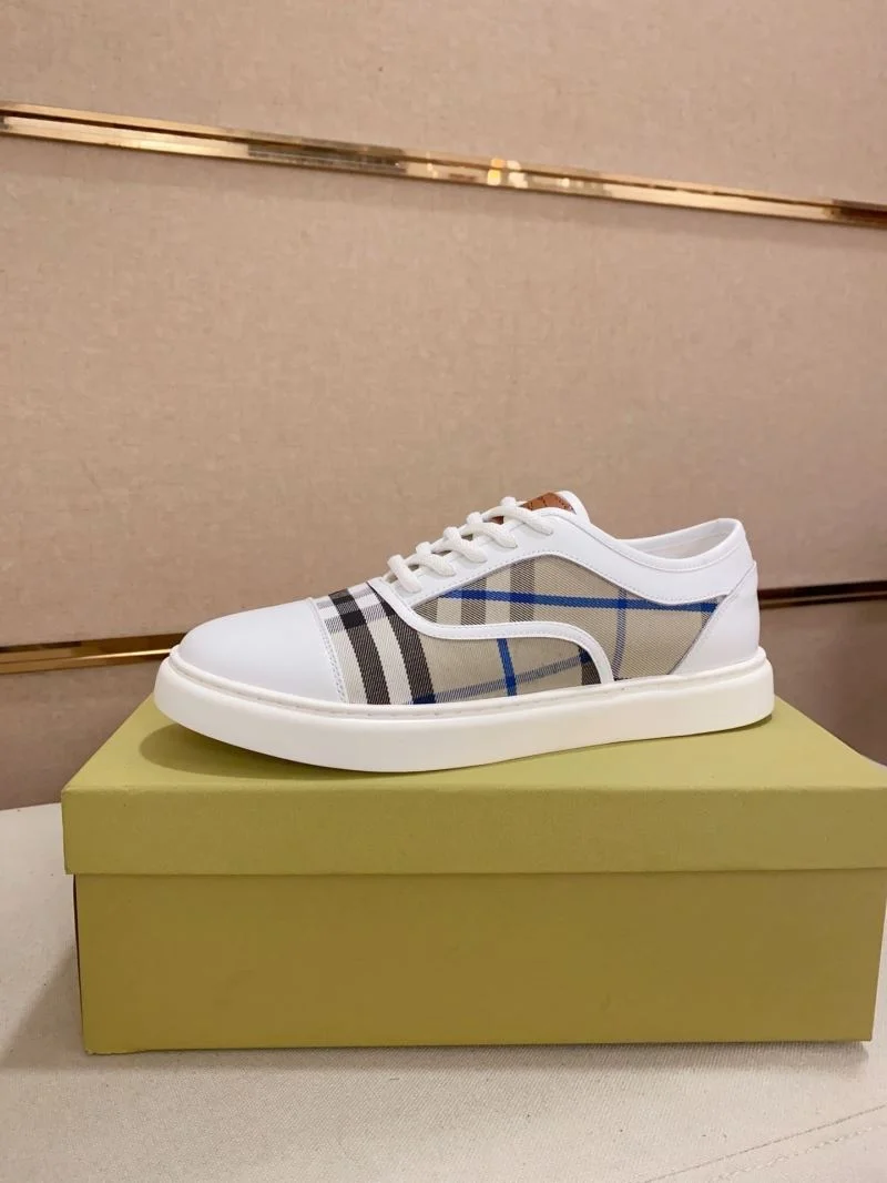 Cozy Burberry Low Shoes 17204