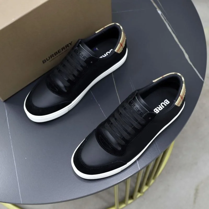 TravelReady Burberry Low Shoes 17213