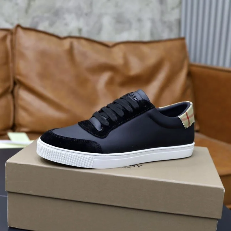 TravelReady Burberry Low Shoes 17213