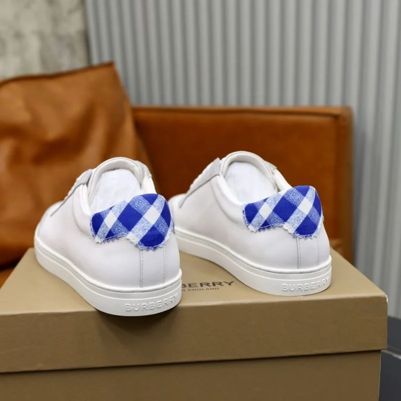 Burberry Low Shoes Contemporary 17211