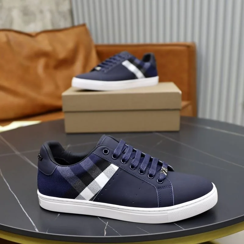 Resilient Burberry Low Shoes 17277