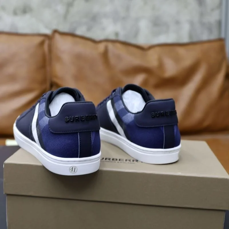 Resilient Burberry Low Shoes 17277